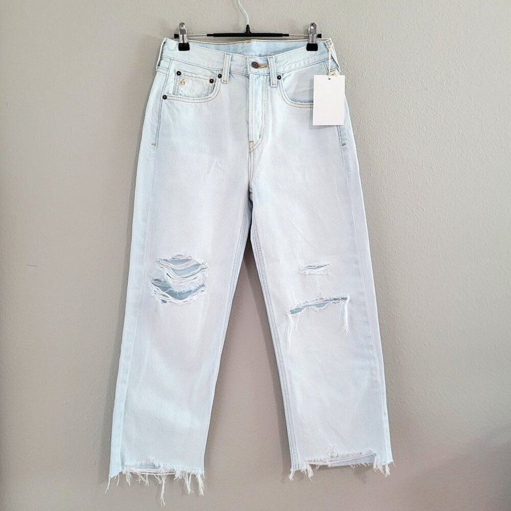 Etica Altin Straight Crop Jeans 24 Light Wash Midrise NWT